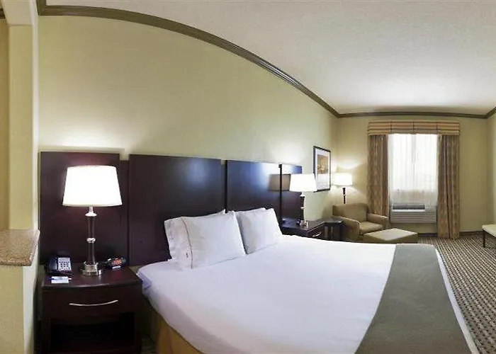 Express & Worth - Fossil Creek By Ihg Fort Worth