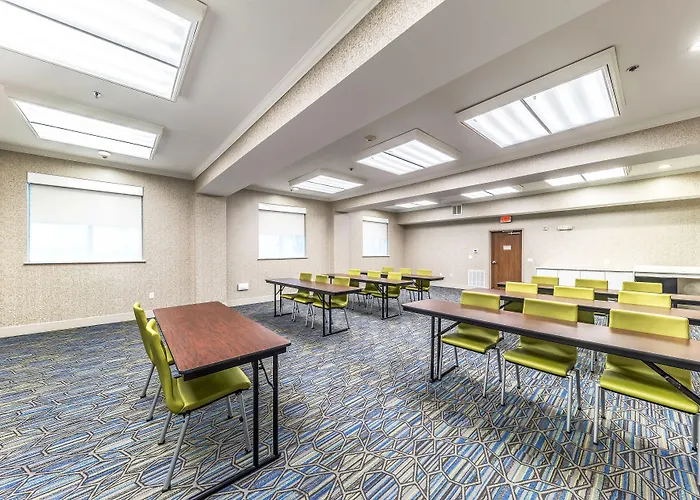 Express & Worth - Fossil Creek By Ihg Fort Worth