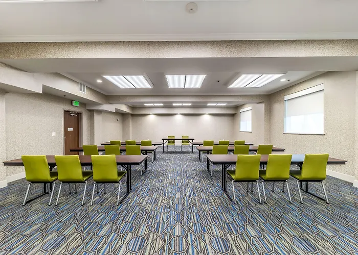 Express & Worth - Fossil Creek By Ihg Hotel 3*