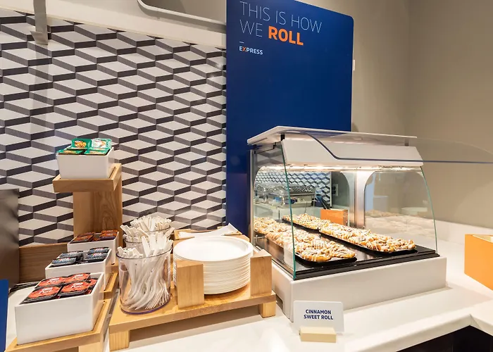 Express & Worth - Fossil Creek By Ihg Fort Worth